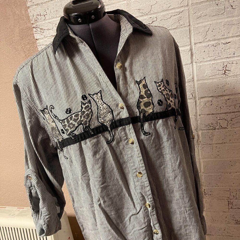 Casey & Max Striped Cat Embroidered Long Sleeve Med